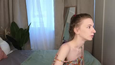 _ash_leyy_ online show from 07-09-26, 01:31