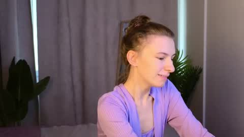 _ash_leyy_ online show from 07-24-26, 01:25