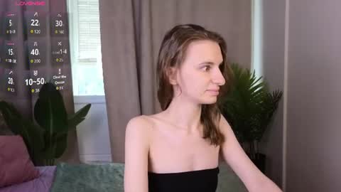 _ash_leyy_ online show from 07-29-26, 01:37