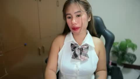 Angie online show from 06-19-26, 06:07