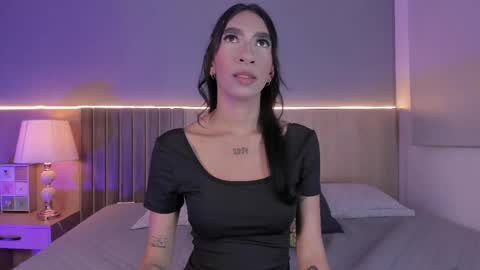 Ashly online show from 04-10-26, 08:13