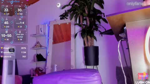 Snapshot of _asscutebig_ chatting on 02-11-25, 04:33 fer online show from 02-11-25, 04:33