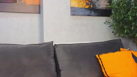 Jess online show from 09-30-25, 03:22