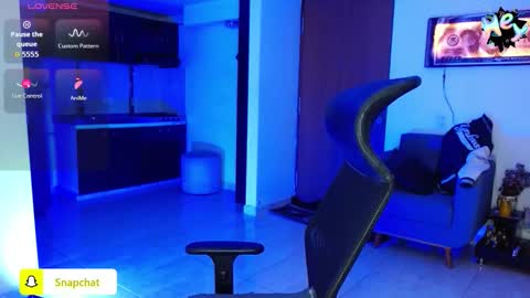 Snapshot of _babyfantasy_ chatting on 11-23-25, 09:20 You Baby online show from 11-23-25, 09:20