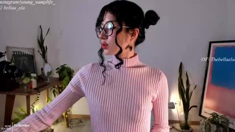 Snapshot of _bellaela chatting on 05-31-26, 02:09 Ella online show from 05-31-26, 02:09