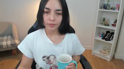 Snapshot of _bellaevans_ chatting on 03-02-26, 06:03 Bella Evans online show from 03-02-26, 06:03