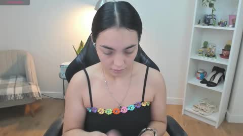 Snapshot of _bellaevans_ chatting on 03-09-26, 06:06 Bella Evans online show from 03-09-26, 06:06