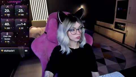 Olivia Subscribe to my Fansly -   online show from 03-12-26, 09:32