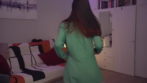 Lili online show from 02-28-25, 01:25