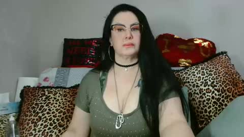 KHALEESI online show from 02-22-26, 06:39