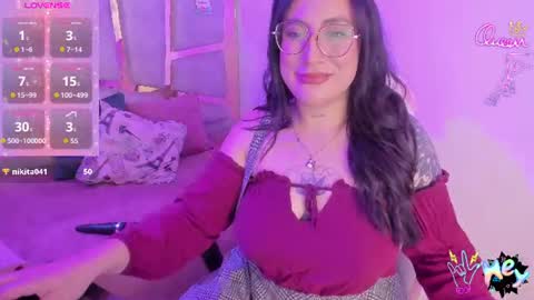Snapshot of _briigite chatting on 07-14-26, 01:30 Angie Independent model online show from 07-14-26, 01:30