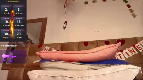Snapshot of _britanyy_ chatting on 02-15-25, 03:09 Britany online show from 02-15-25, 03:09