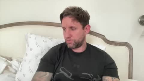  UK BigThick Cock  online show from 06-11-26, 11:08