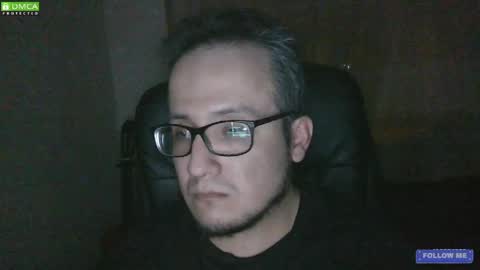 Snapshot of _buckle_ chatting on 05-05-26, 04:31 _buckle_ online show from 05-05-26, 04:31