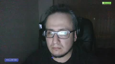 Snapshot of _buckle_ chatting on 05-06-26, 04:52 _buckle_ online show from 05-06-26, 04:52