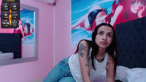  candy jade  online show from 01-23-25, 12:30