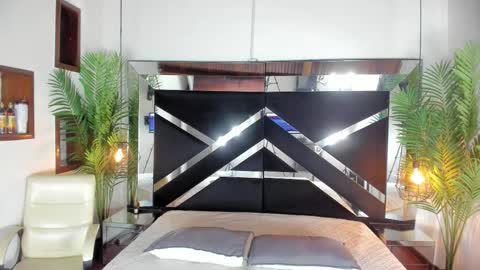 Candy online show from 09-19-25, 06:19