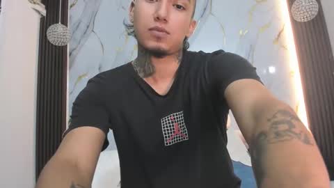 Snapshot of _cannabitch chatting on 02-08-26, 01:58 Shatta Sara online show from 02-08-26, 01:58