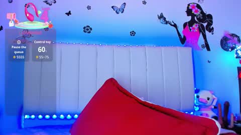 Snapshot of _caro_lyne_ chatting on 02-21-26, 05:58 Carolina online show from 02-21-26, 05:58