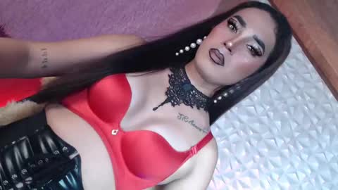 Snapshot of _caroline69 chatting on 01-22-25, 03:31 Caroline online show from 01-22-25, 03:31