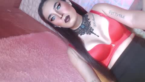 Snapshot of _caroline69 chatting on 01-30-25, 10:08 Caroline online show from 01-30-25, 10:08