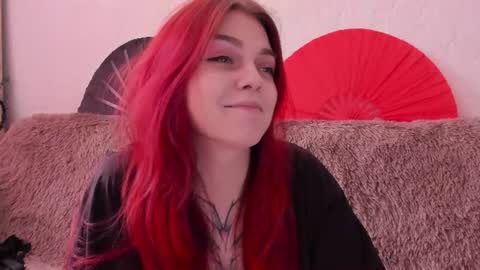 Caroline online show from 06-25-26, 12:20
