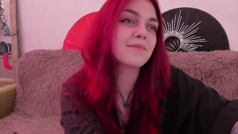 Caroline online show from 07-18-26, 12:20