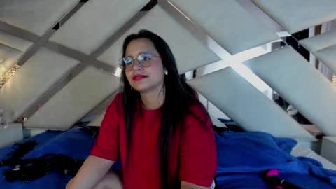 Caroline Sweet online show from 01-22-25, 09:46