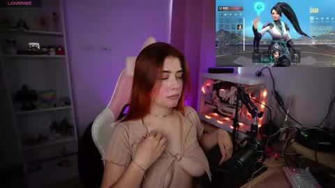 Snapshot of _celeste_xx chatting on 11-07-25, 08:31 _celeste_xx online show from 11-07-25, 08:31