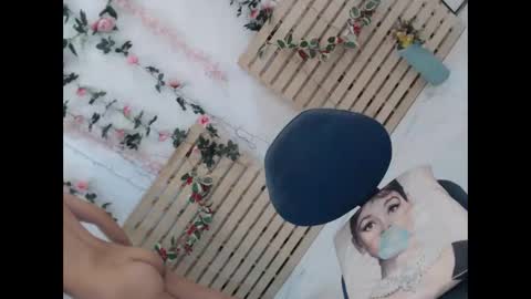 Snapshot of _celina chatting on 05-17-26, 11:12 _celina online show from 05-17-26, 11:12