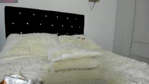 Bella  online show from 06-08-26, 11:38