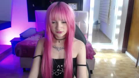 _charlotte_collins_ online show from 04-28-26, 03:50