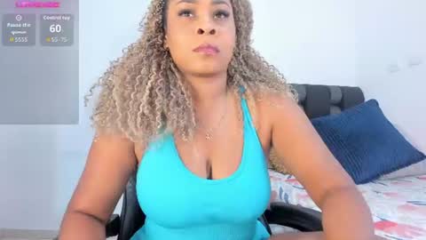 _charlottedavis online show from 07-08-26, 11:31