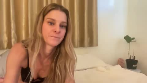 Snapshot of _chelsea___ chatting on 12-06-24, 07:56 Chelsea xo online show from 12-06-24, 07:56