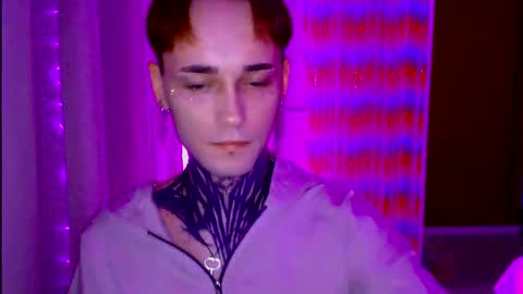 Snapshot of _chicolindo_ chatting on 10-26-25, 02:06 Diego online show from 10-26-25, 02:06