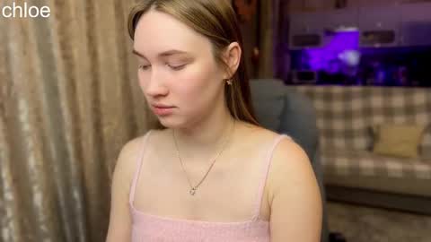 Snapshot of _chloe_miller_ chatting on 11-02-25, 10:56 _chloe_miller_ online show from 11-02-25, 10:56