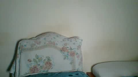 clara online show from 02-15-25, 07:27