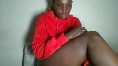 clara online show from 02-26-25, 06:54