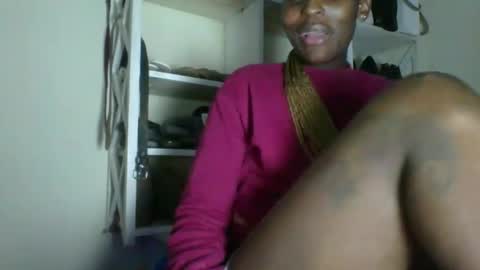 clara online show from 04-14-26, 07:31