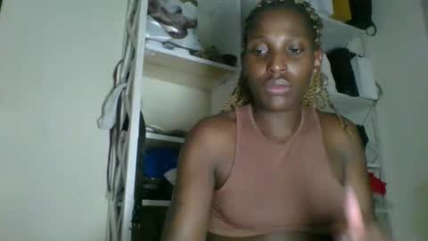 clara online show from 04-24-26, 09:12