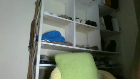 clara online show from 04-27-26, 03:15