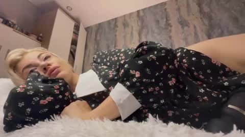 D online show from 07-15-26, 04:51