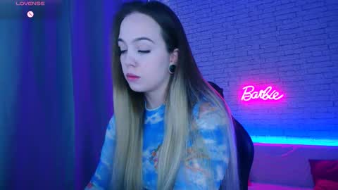 Nica online show from 02-25-26, 08:13