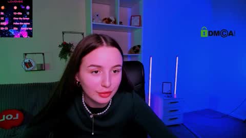 _creamy_queen online show from 10-15-25, 12:49