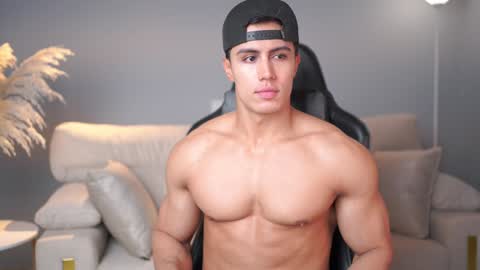Snapshot of _cristianlopez chatting on 01-15-25, 05:58 50 OFF TODAY onlyfans cristianlopezbf online show from 01-15-25, 05:58