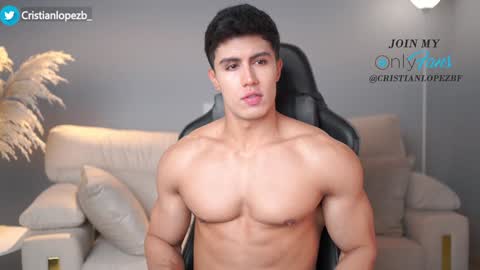 Snapshot of _cristianlopez chatting on 02-06-25, 06:35 50 OFF TODAY onlyfans cristianlopezbf online show from 02-06-25, 06:35