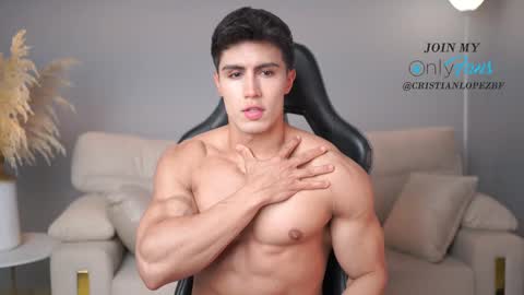Snapshot of _cristianlopez chatting on 02-18-25, 11:41 50 OFF TODAY onlyfans cristianlopezbf online show from 02-18-25, 11:41