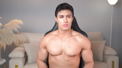Snapshot of _cristianlopez chatting on 10-10-25, 09:14 50 OFF TODAY onlyfans cristianlopezbf online show from 10-10-25, 09:14