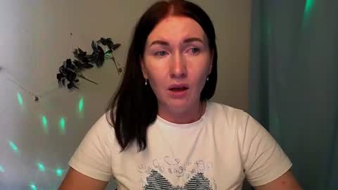 _cutie_and_shy_ online show from 06-18-26, 09:14
