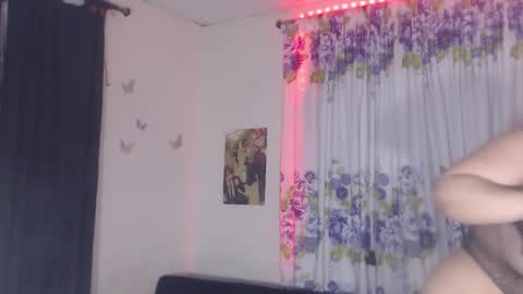 Darkitty online show from 11-26-25, 04:57